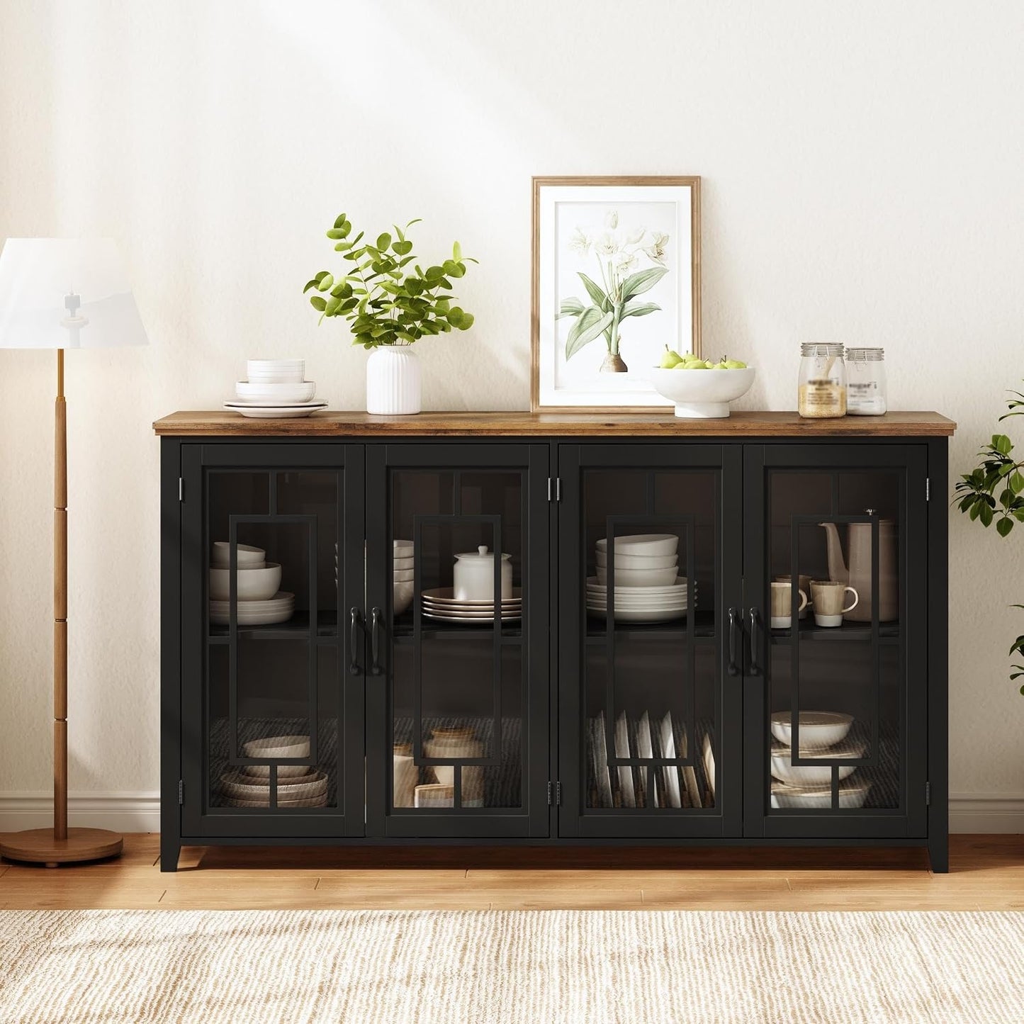 Kuchen-Sideboard mit Glasturen und grosszugigem Stauraum, 160 cm